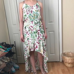Hi-lo floral dress 💖